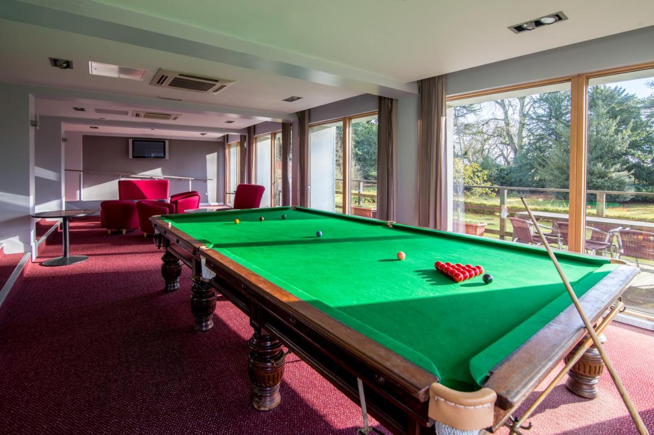 The Hawkhills (Adults Only) Hotel Йорк Екстериор снимка